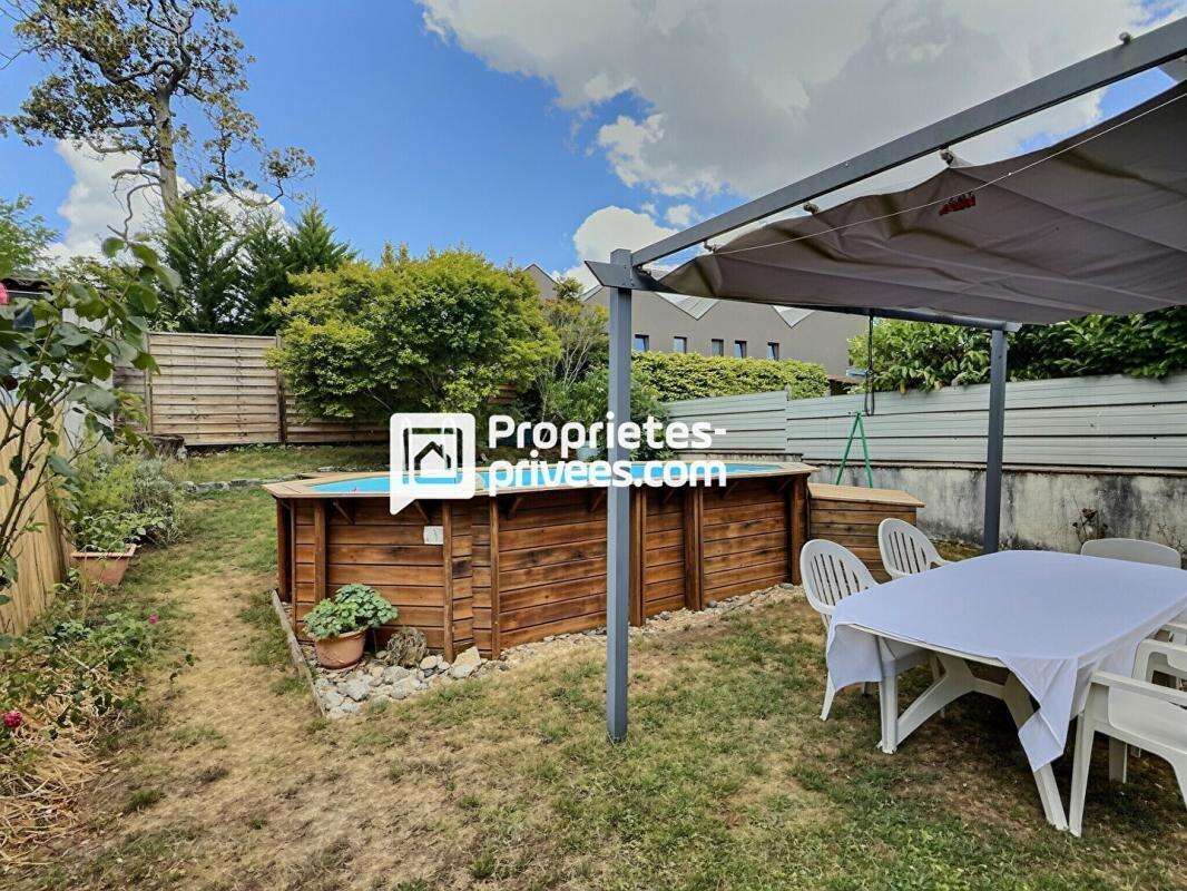 Maison T6 d'env. 161.5 m2 avec 5 ch. avec jardin et piscine sur PERIGUEUX (24000) - photo 16