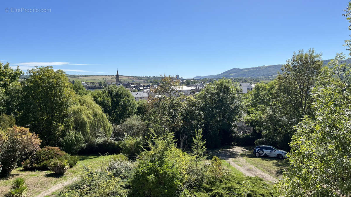 Maison à SEVERAC-L&#039;EGLISE