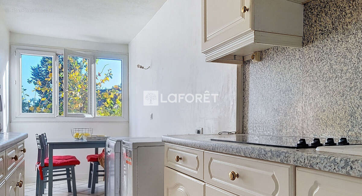 Appartement à SAINT-BRICE-SOUS-FORET