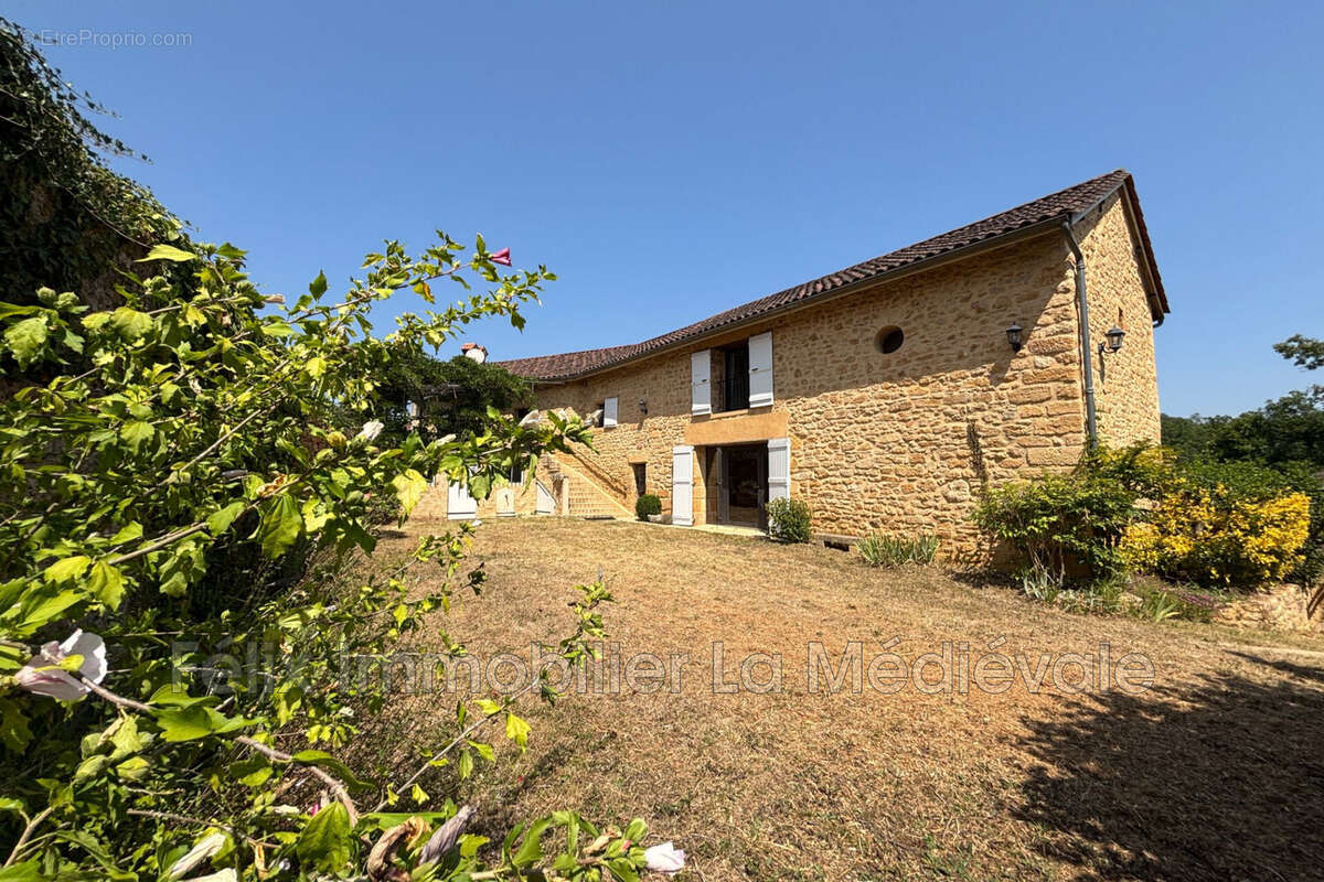 Maison à SARLAT-LA-CANEDA