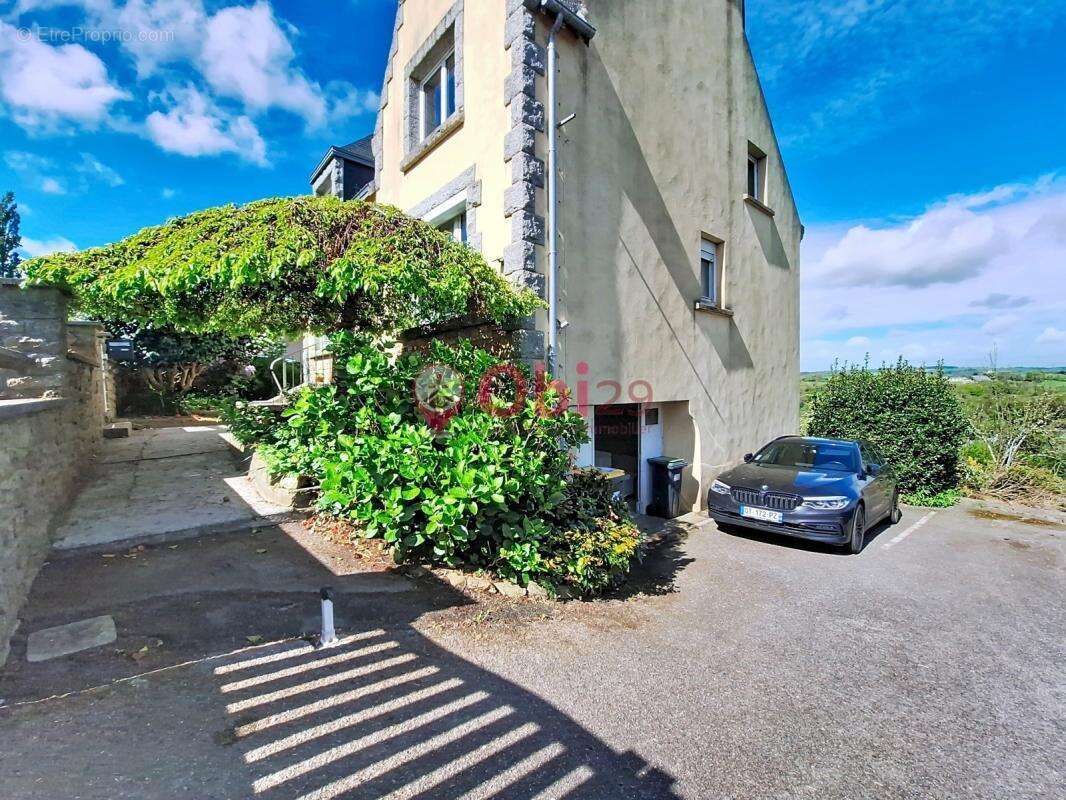 Maison à PONT-DE-BUIS-LES-QUIMERCH