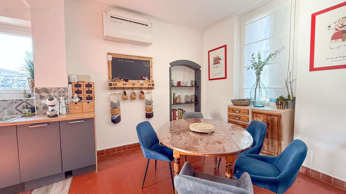 Orange   Élégante maison de maître en pierre avec studio indépendant, garage et terrasses - photo 6