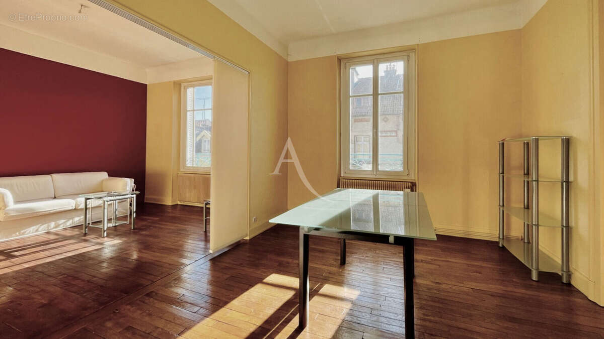 Epinal centre, appartement chaleureux . - photo 2