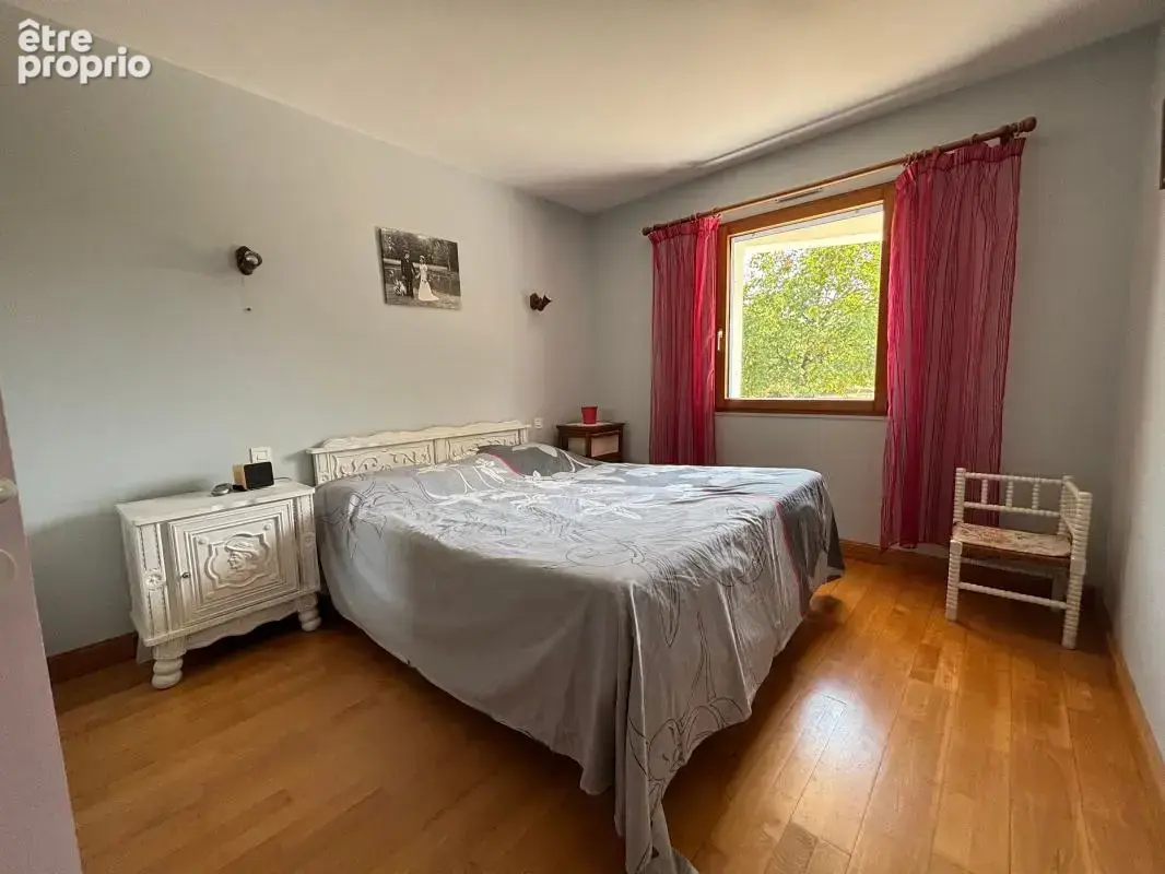 Maison 5 chambres - jardin - photo 4