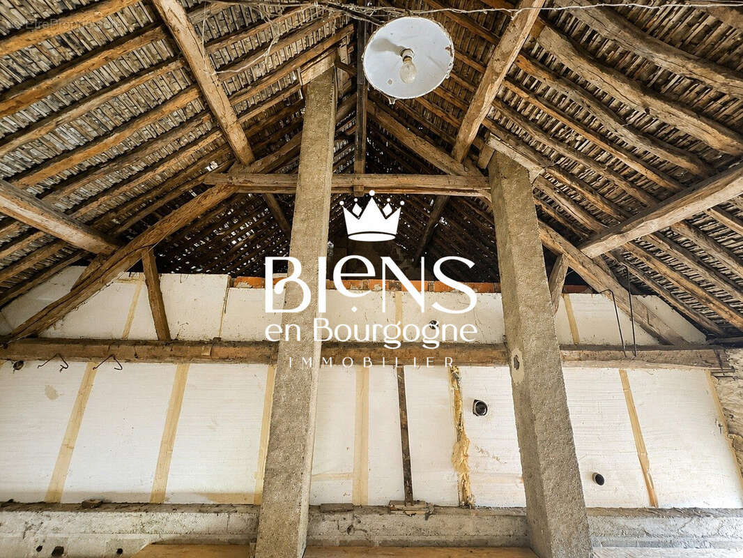 Appartement à MONTAGNY-LES-BEAUNE