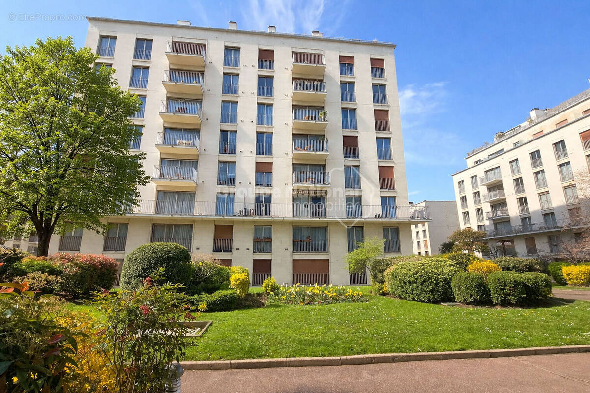 Appartement à VERSAILLES