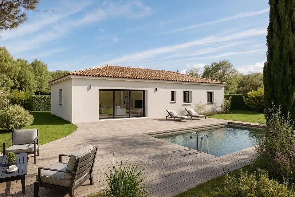 Terrain à BAGNOLS-EN-FORET