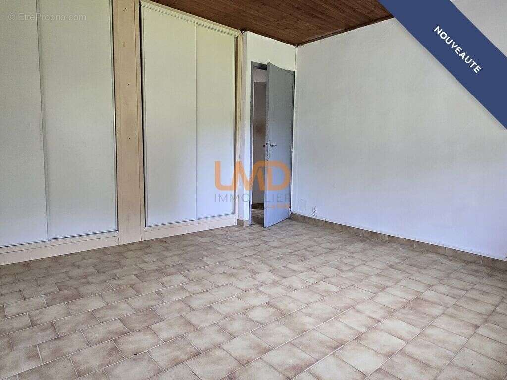 Maison à CABRIERES-D'AVIGNON