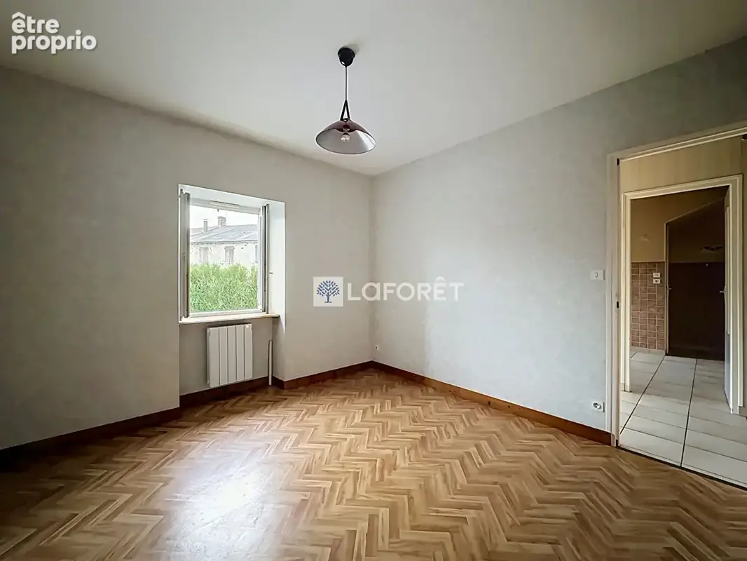 Maison Secondigny - photo 12