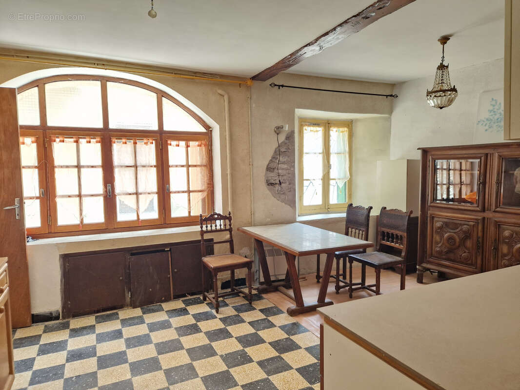 Maison à SAINT-PONS-DE-THOMIERES