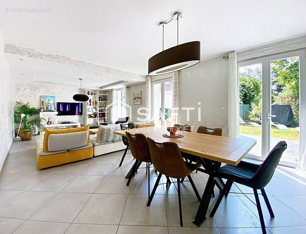 Photo 1 - Maison à SAINT-AVERTIN