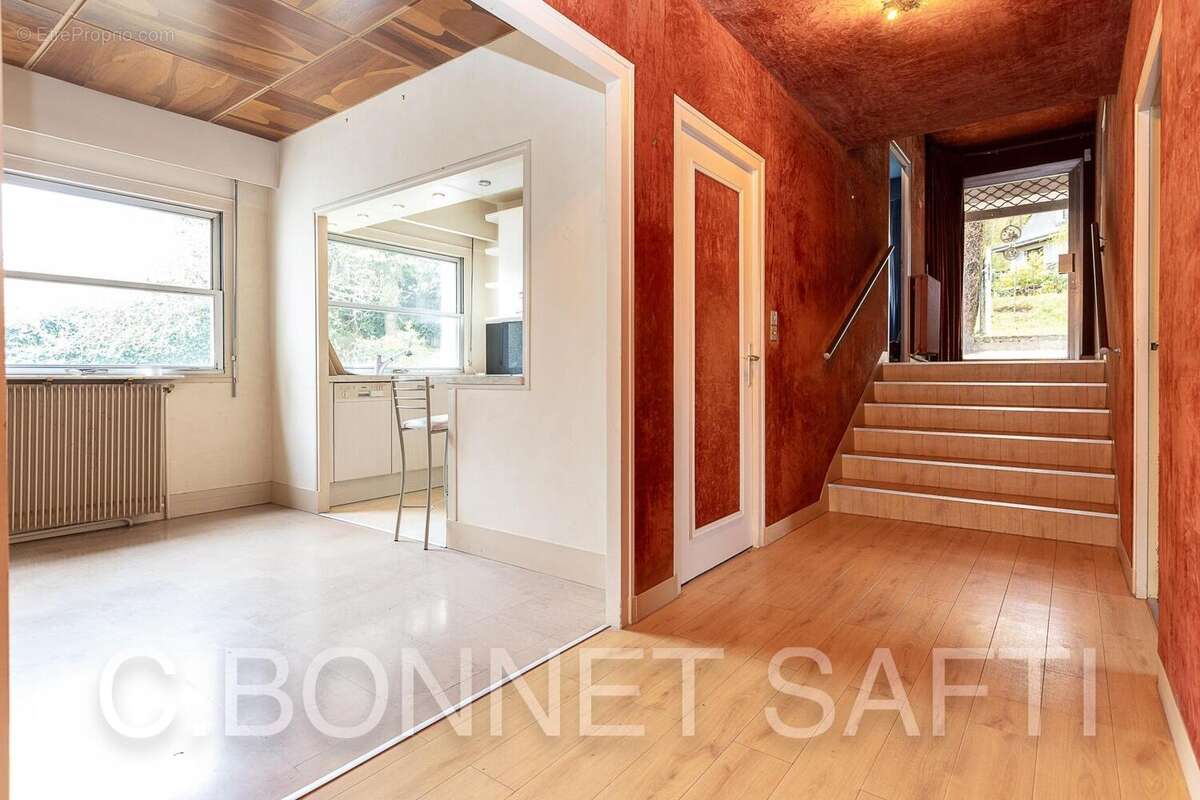 Photo 4 - Maison à JOUY-EN-JOSAS