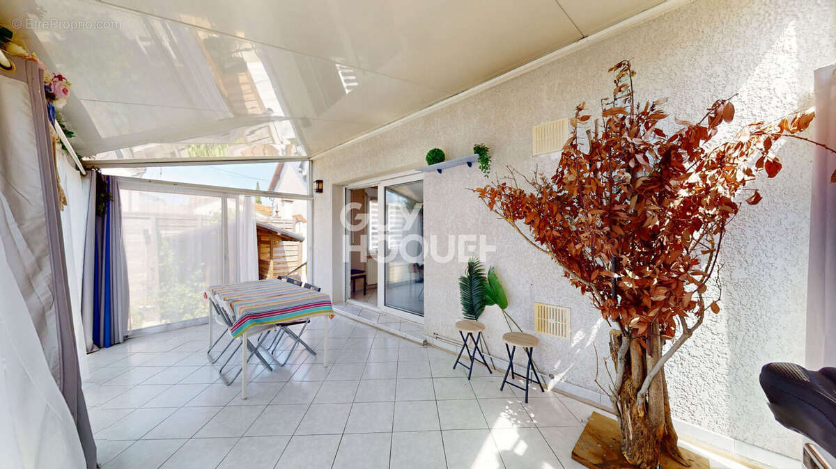 Maison à FRANCONVILLE