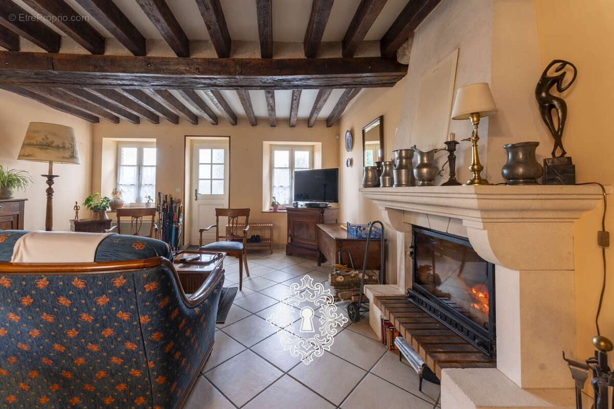 Maison à DONNEMARIE-DONTILLY