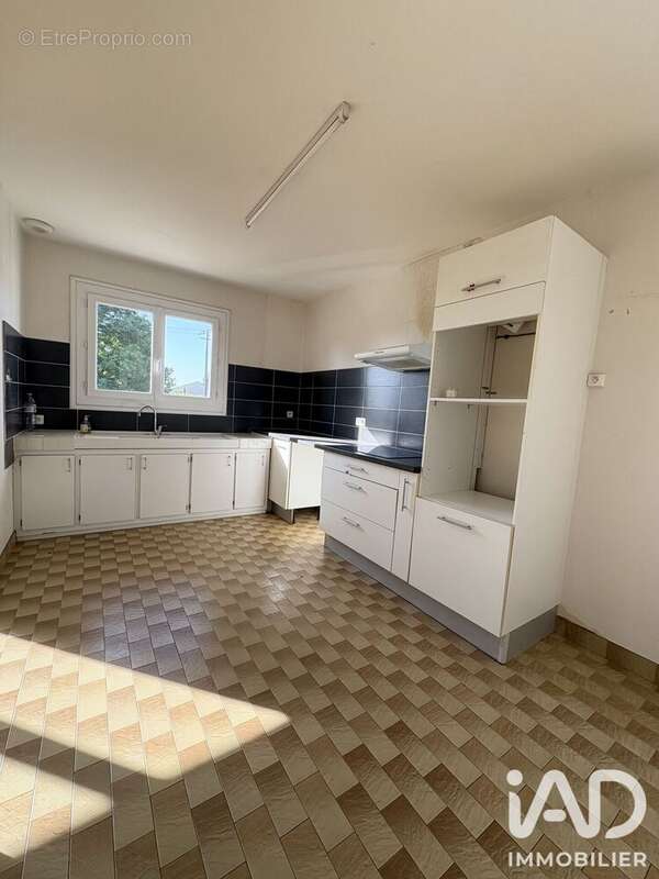 Photo 3 - Maison à LES BILLAUX