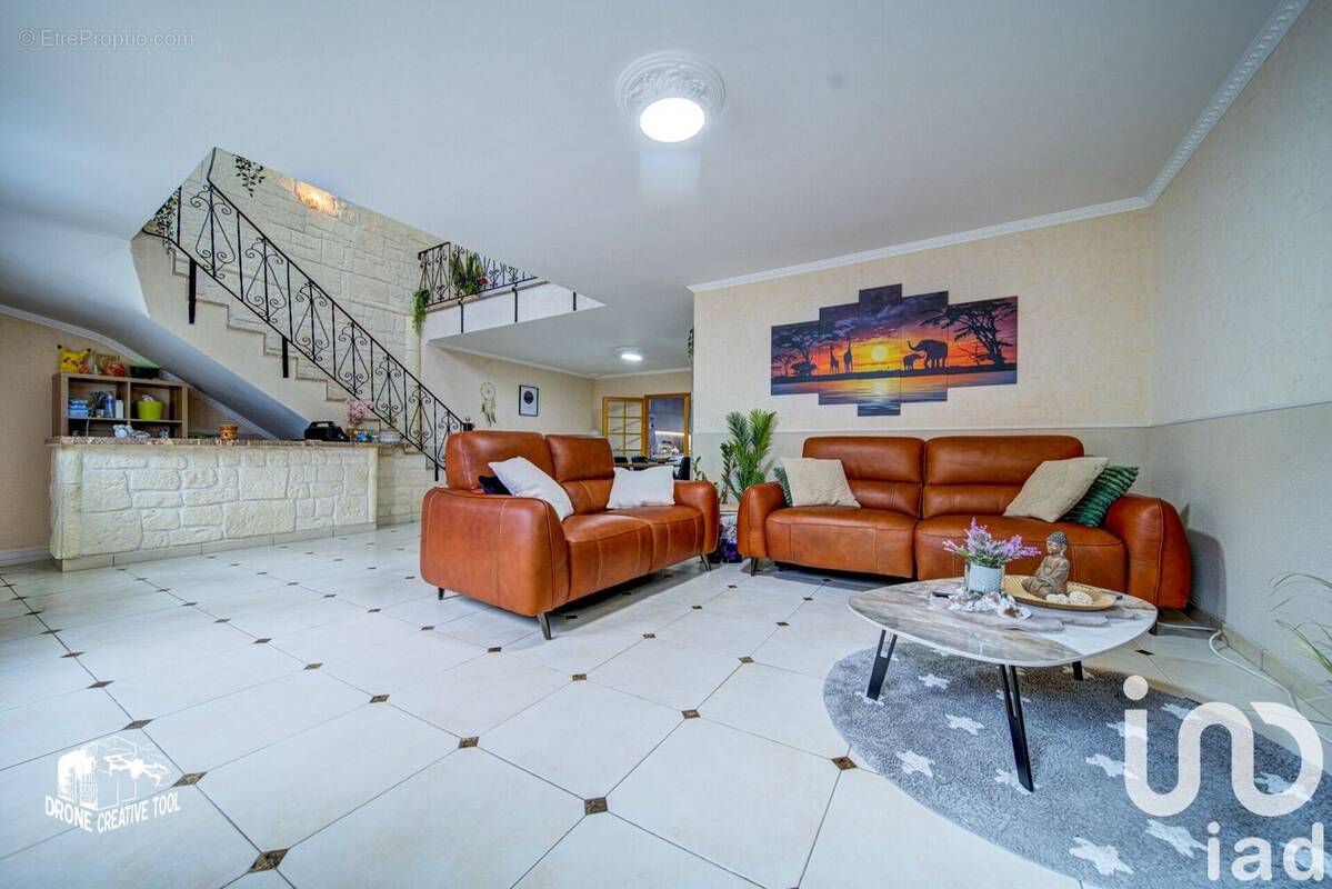 Photo 1 - Maison à THIL