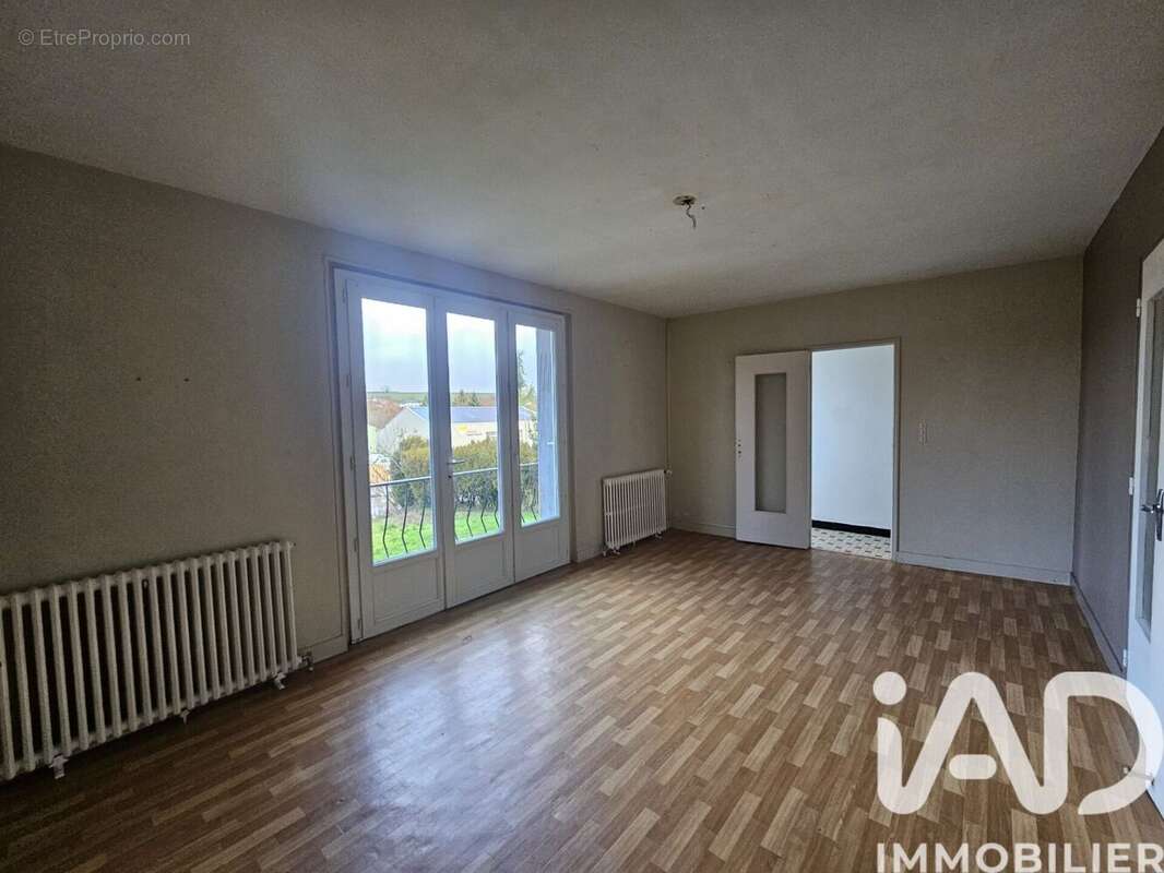 Photo 3 - Maison à SAINT-CHRISTOPHE-SUR-LE-NAIS