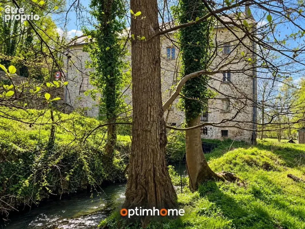 Moulin du XIIIe siècle – 600 m² – 20 couchages – Fort potentiel gîtes / événementiel – 1h de Paris - photo 23