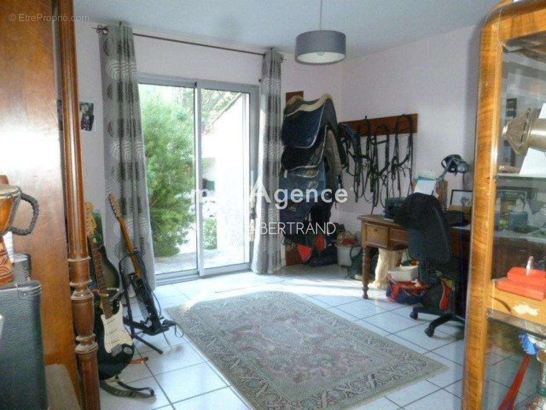 Maison à COLOMBIERS