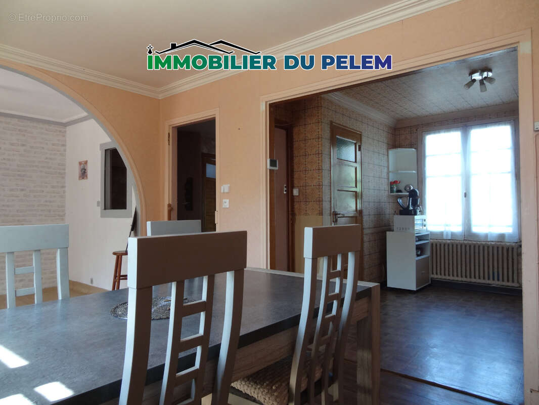 Maison avec jardin clos et garage à proximité des commodités - photo 3