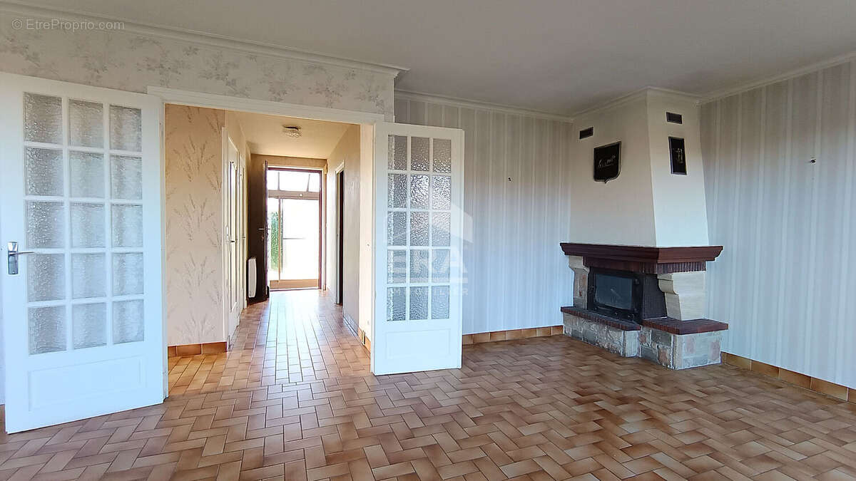 Maison à CUSSAC-SUR-LOIRE