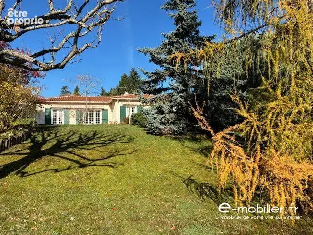Maison 6 pièces 130 m² à vendre à Saint-Alban-Les-Eaux (42370) - photo 3