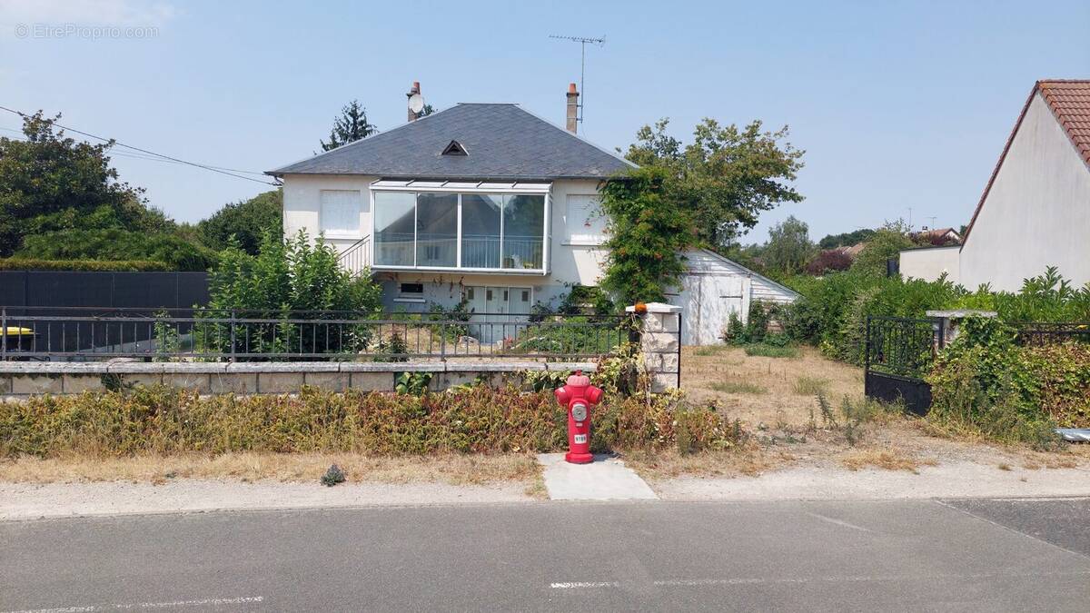 Maison à VINEUIL