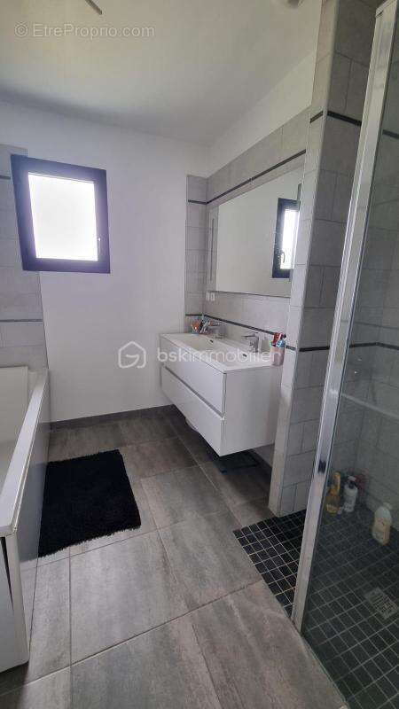 Maison à CAUVILLE-SUR-MER