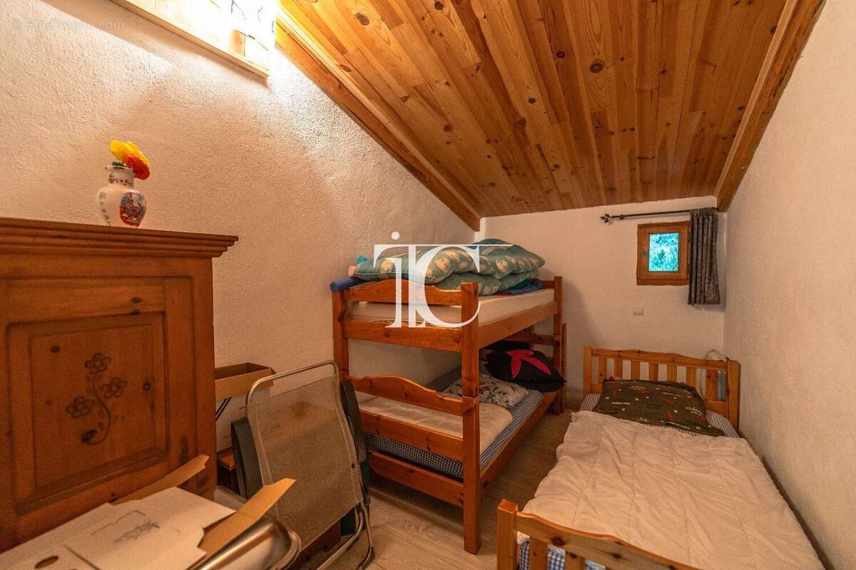 Moulin du xviiieme 324m² habitables 5,7ha de terrain - photo 14