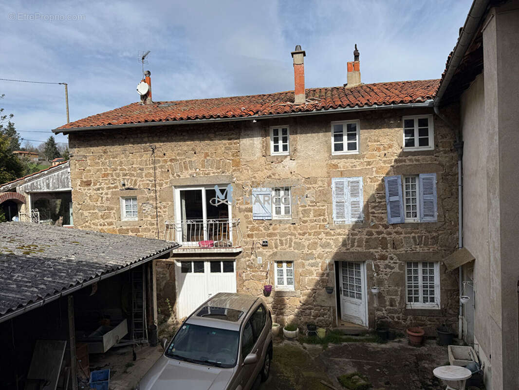 Maison à MONTBRISON