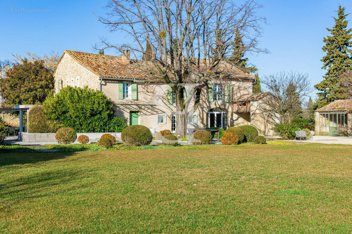Maison à VAISON-LA-ROMAINE