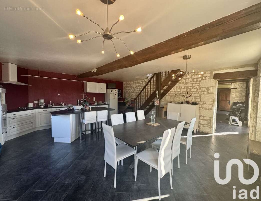 Photo 2 - Maison à LUZE