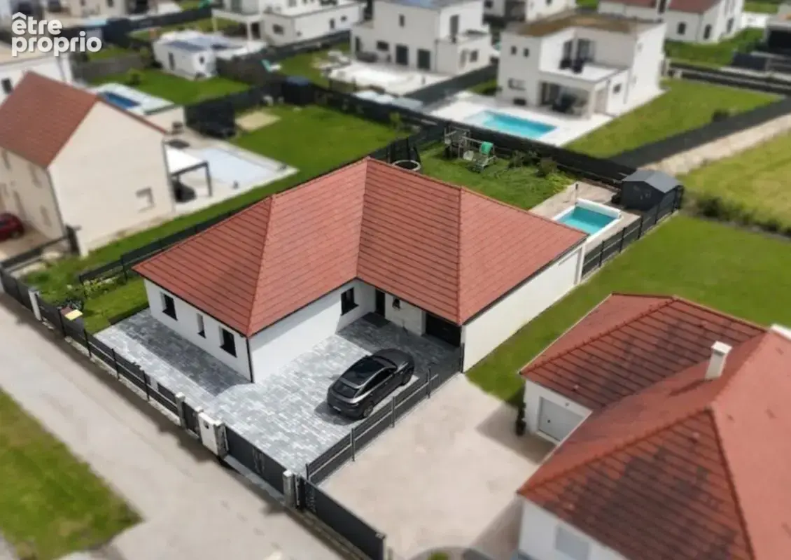 PMR -Rouvres-en-Plaine - Maison de plain-pied (2022) de 149 m2 sur parcelle de 730 m² avec piscine, quartier calme et sécurisé.P - photo 5