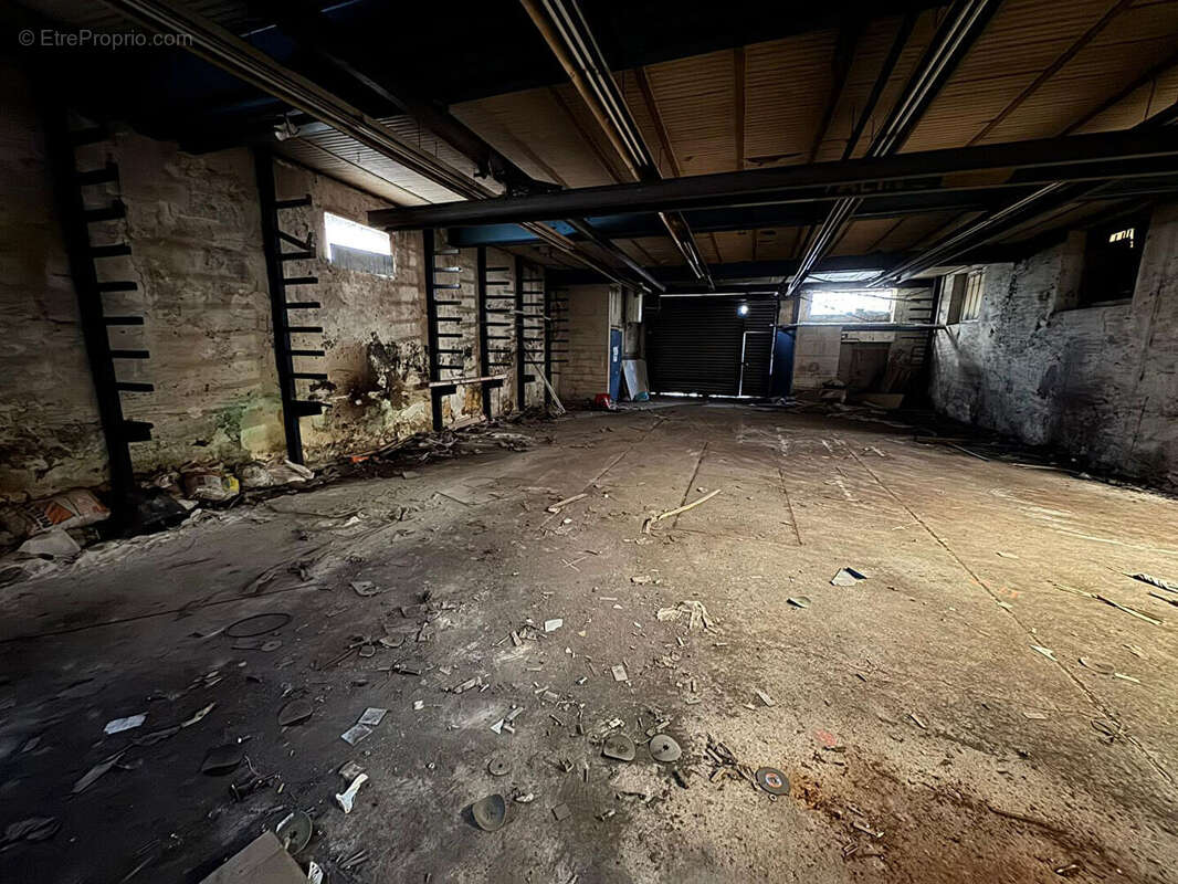 Commerce à ROMAINVILLE