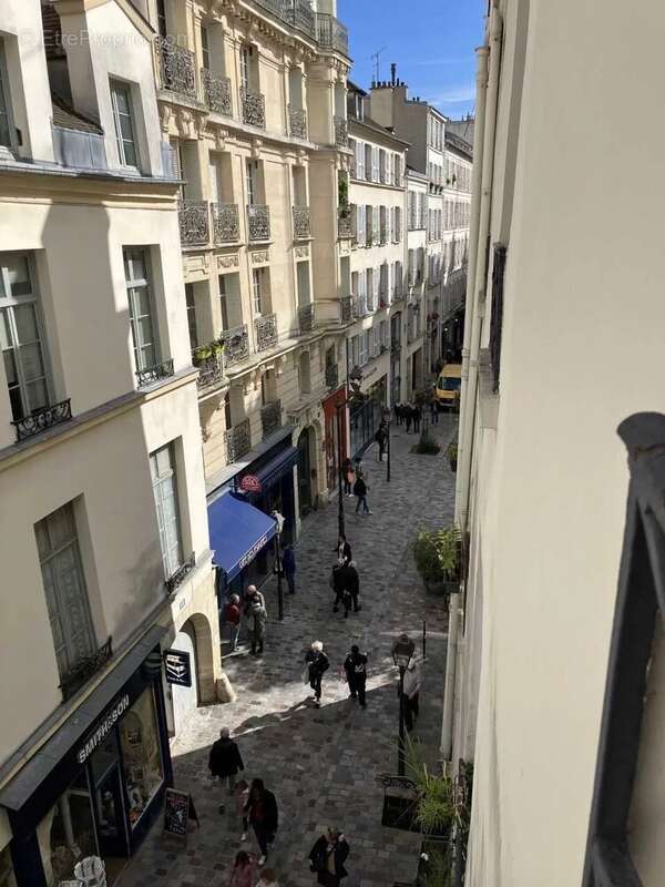 Appartement à PARIS-4E