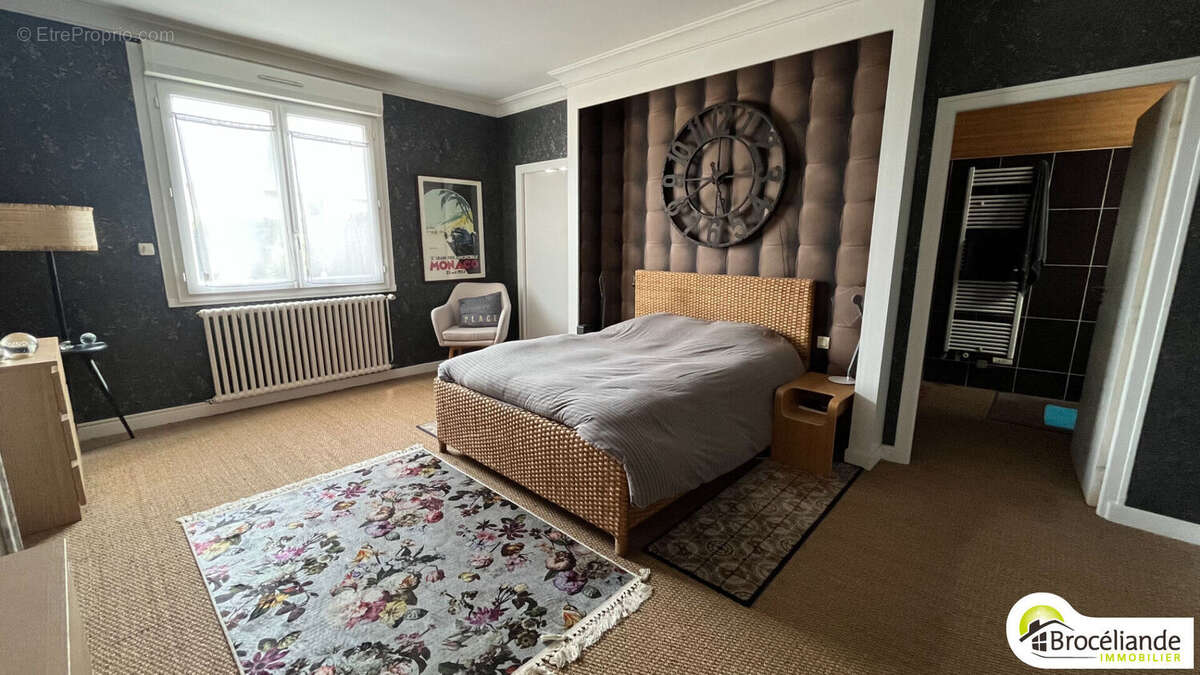 Maison à SAINT-GILLES