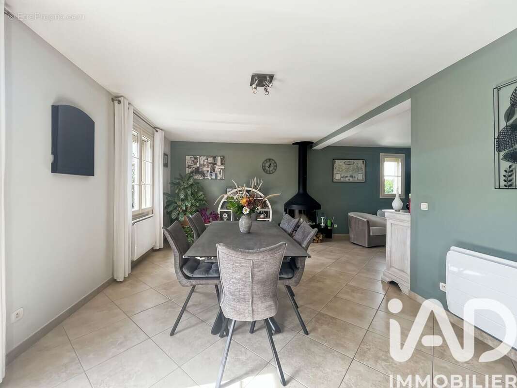 Photo 4 - Maison à EGREVILLE