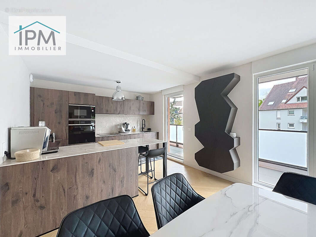 OBERNAI - Appartement 4 pièces récent avec terrasses, garage et belles prestations - photo 3
