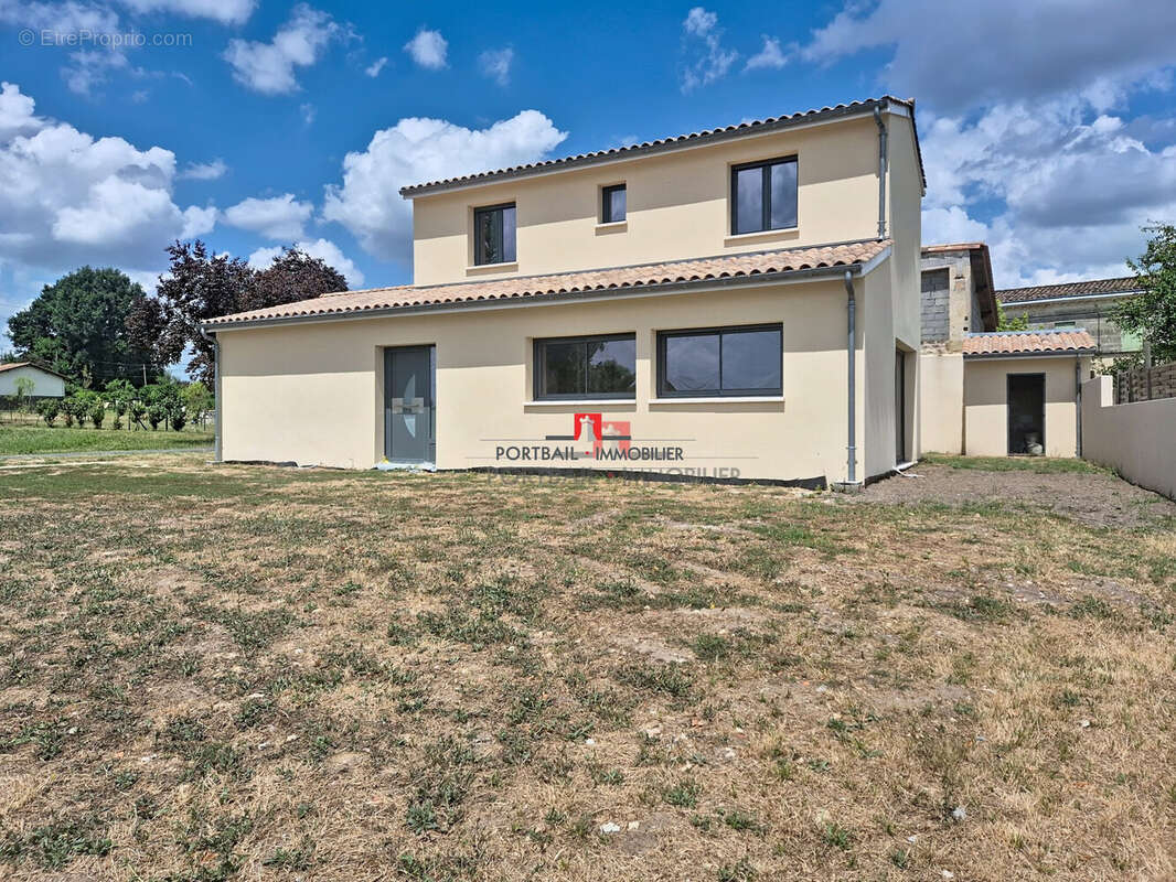 Maison à SAINT-ANDRE-DE-CUBZAC
