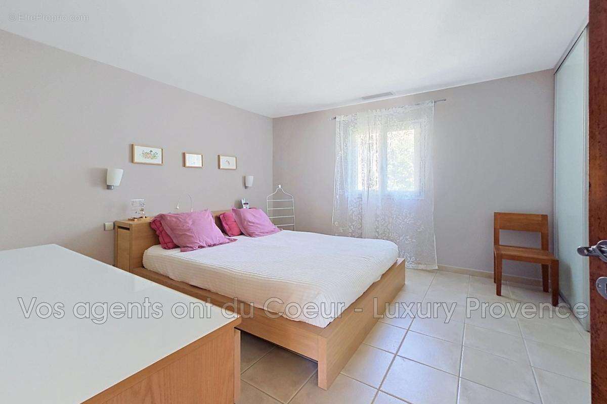 vente maison 6 Pièce(s) - photo 8