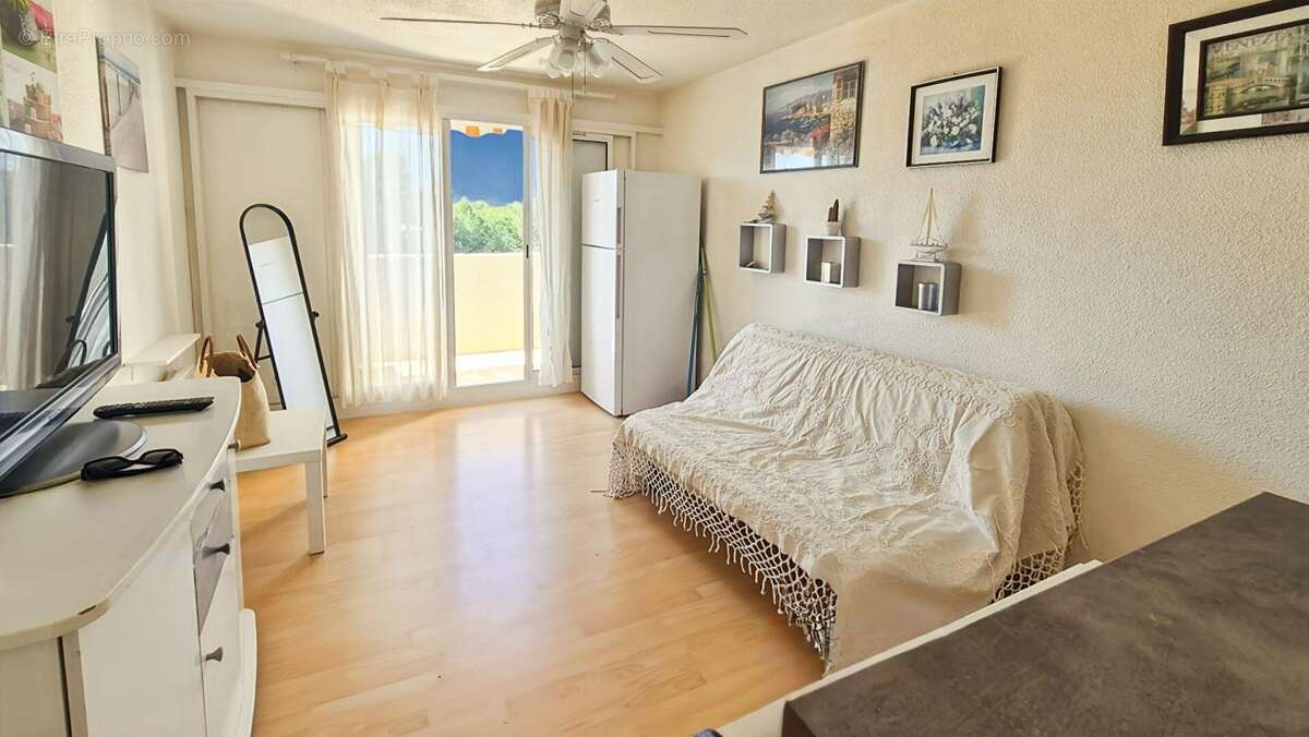 Appartement à LA LONDE-LES-MAURES