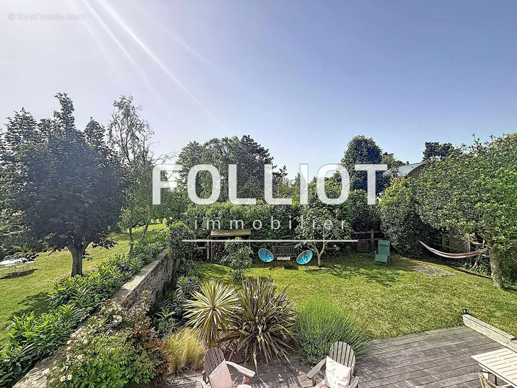A Vendre Maison Familiale RUE DU CAP en plein coeur de CARTERET. - photo 2