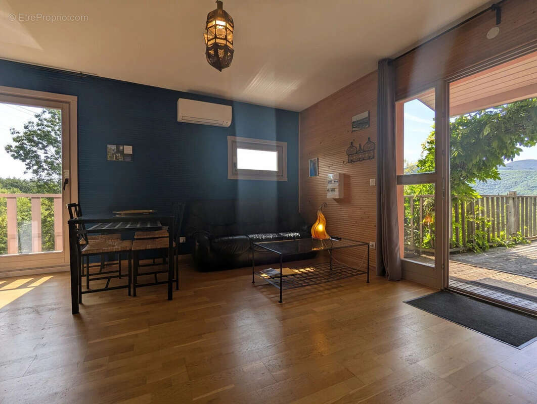 Maison à LAMALOU-LES-BAINS