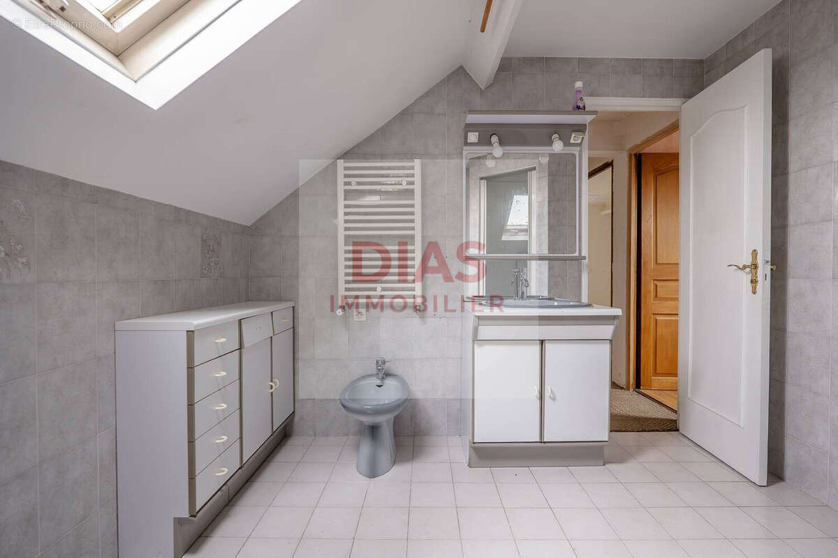 Maison à PONTAULT-COMBAULT