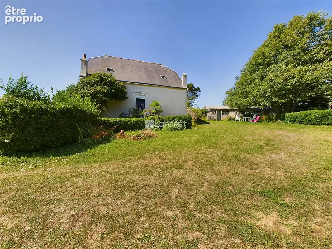 Maison PLOZEVET 4 Pièces 110 m² - photo 2