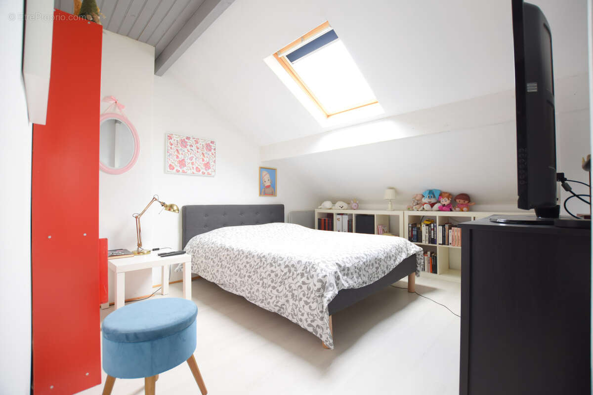 Maison à LEVIS-SAINT-NOM