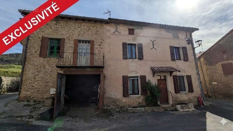 Maison à SAINTE-EULALIE-DE-CERNON