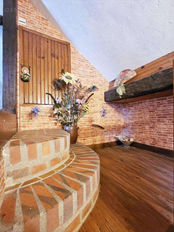 Maison à SAINT-GONDON