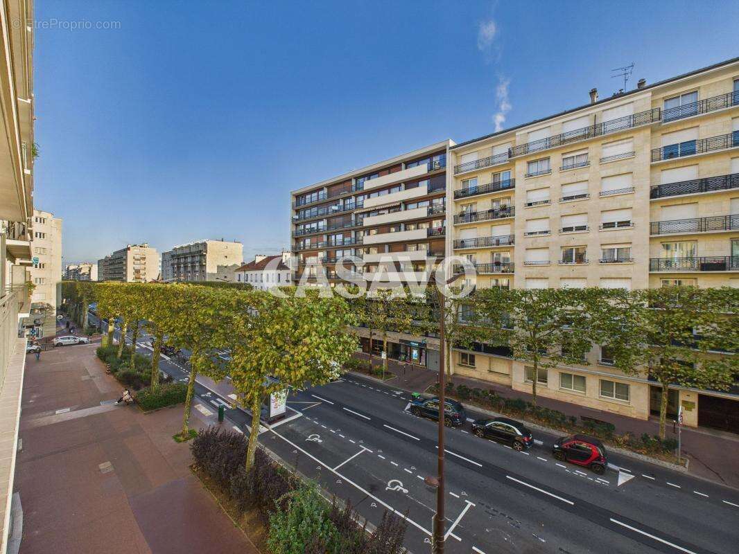 Appartement à CHARENTON-LE-PONT