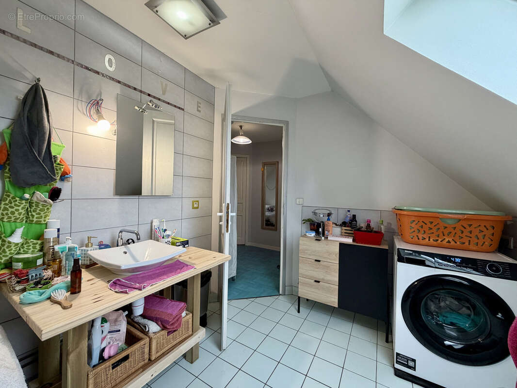 Maison à COULOMMIERS